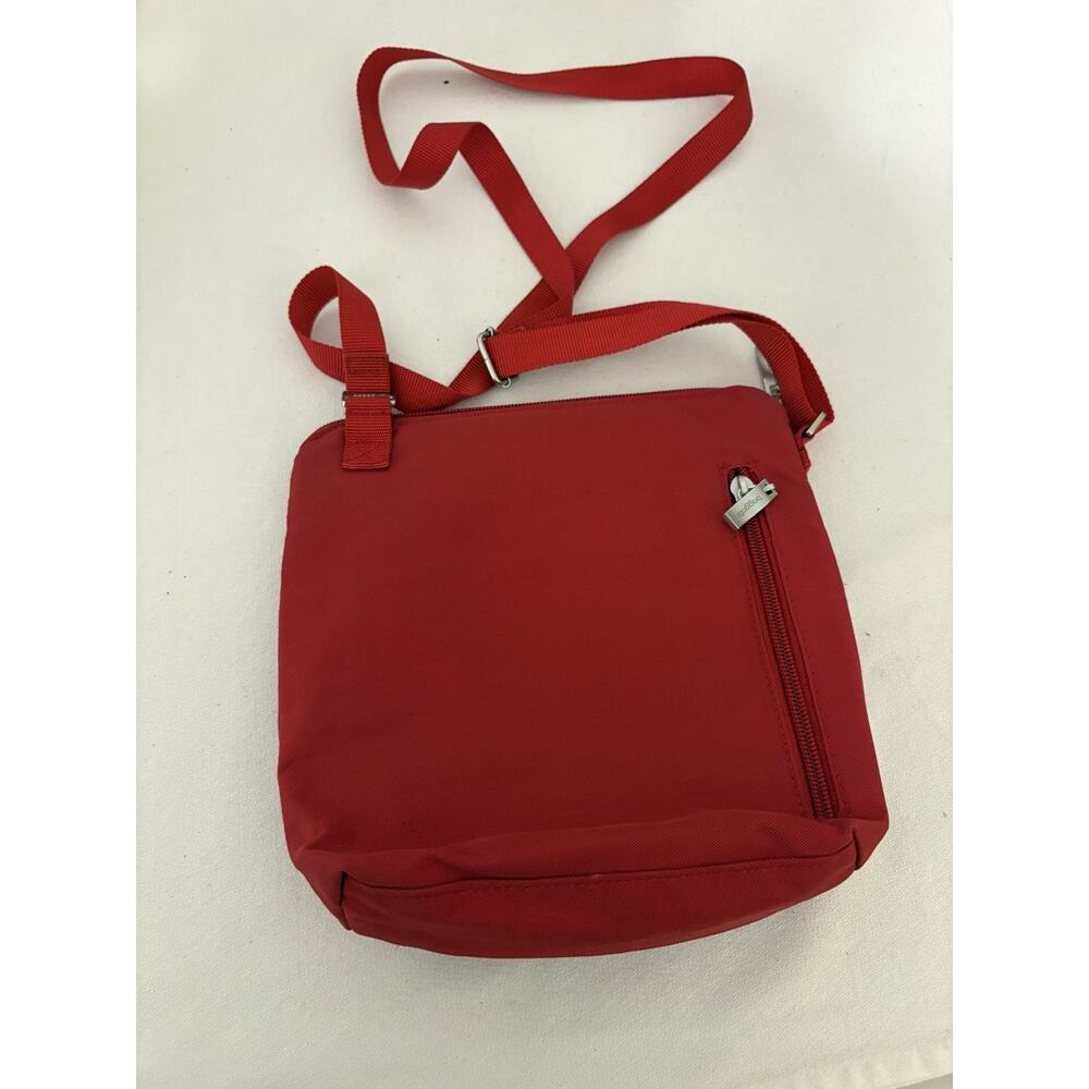 Baggallini Pocket Slim Red Crossbody Travel Bag Purse Silver Hardware Pockets - Picture 2 of 8
